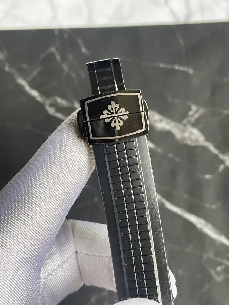 PATEK PHILIPPE AQUANUT